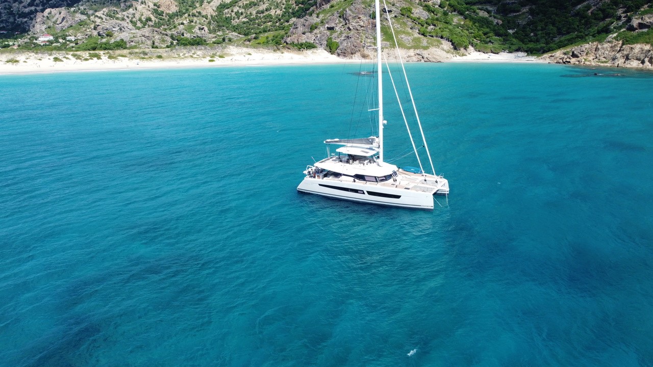 island jewel yacht charters